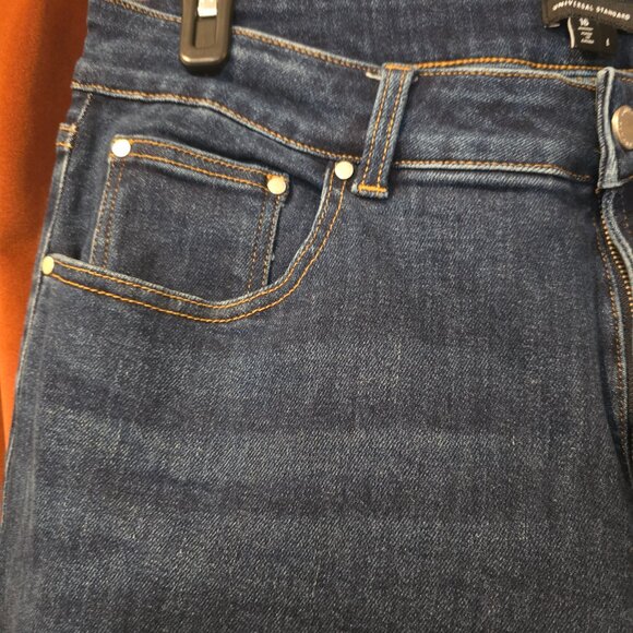 Universal Standard Boyfriend Jeans - Picture 3 of 4
